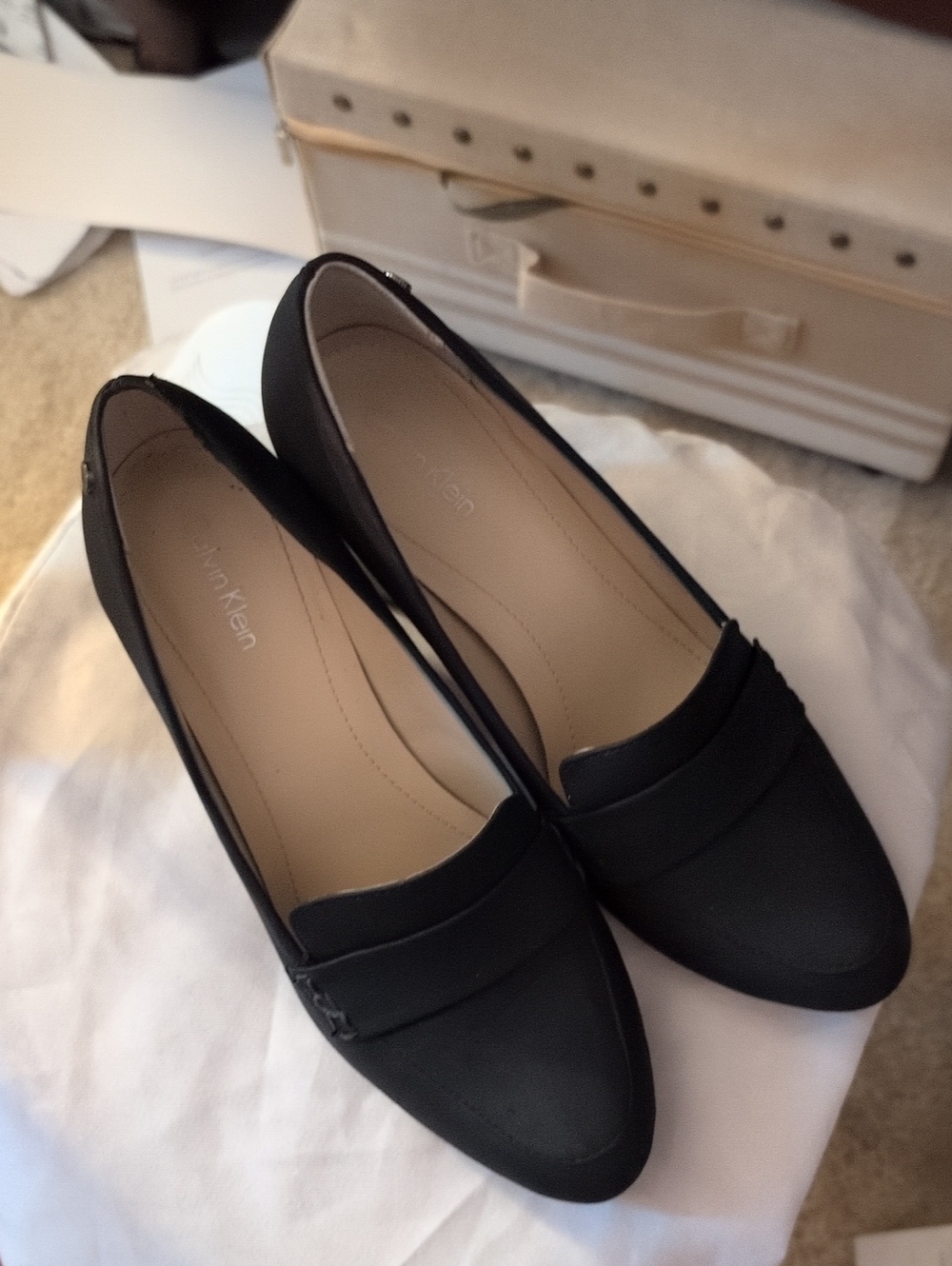 Ann Klein Onada Black Pumps